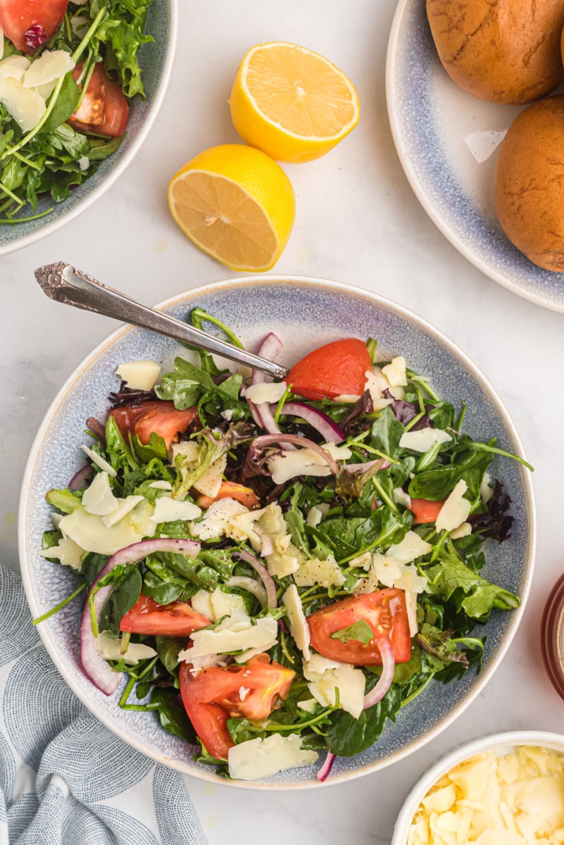 Mixed Green Salad with Honey Lemon Dressing – Venagredos