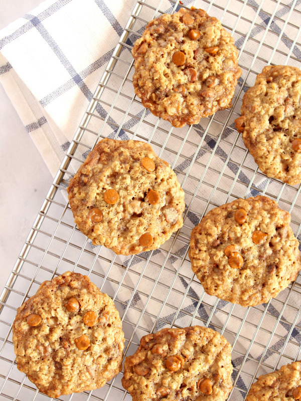 loaded oatmeal cookies on a cooling rack