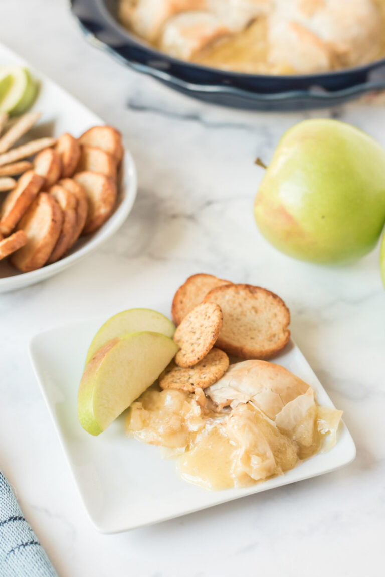 Maple Pecan Apple Stuffed Brie - Recipe Girl