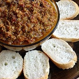 Olive-Tomato Tapenade