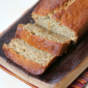 Mom's Banana Nut Bread Recipe - RecipeGirl