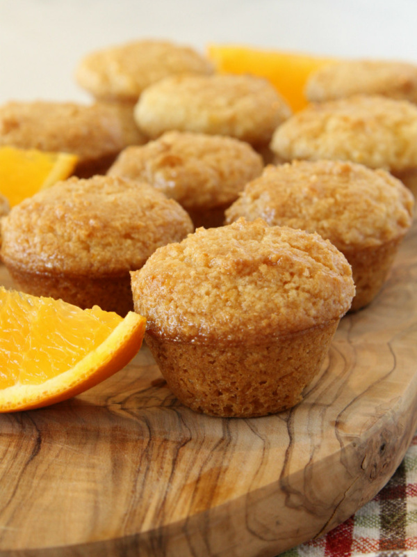 orange mini muffins