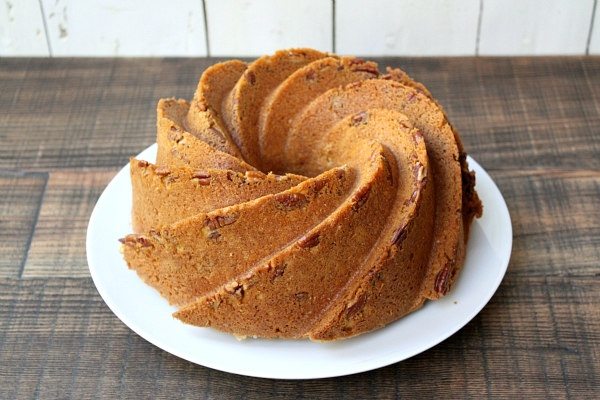 Irish Cream Bundt Cake with no glaze