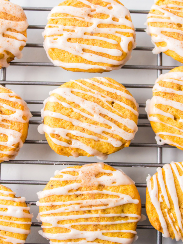 pumpkin shortbread cookies on a cooling rack