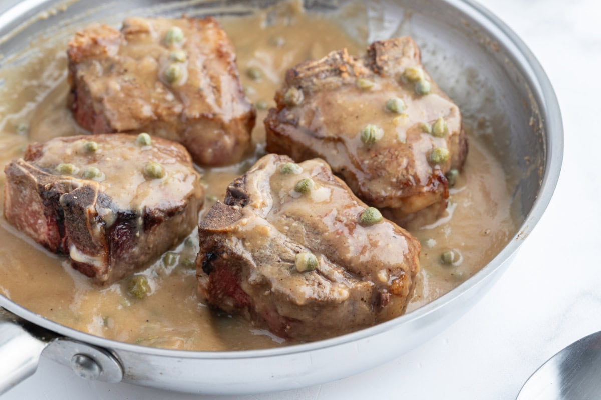 Lamb Chops in Caper Sauce