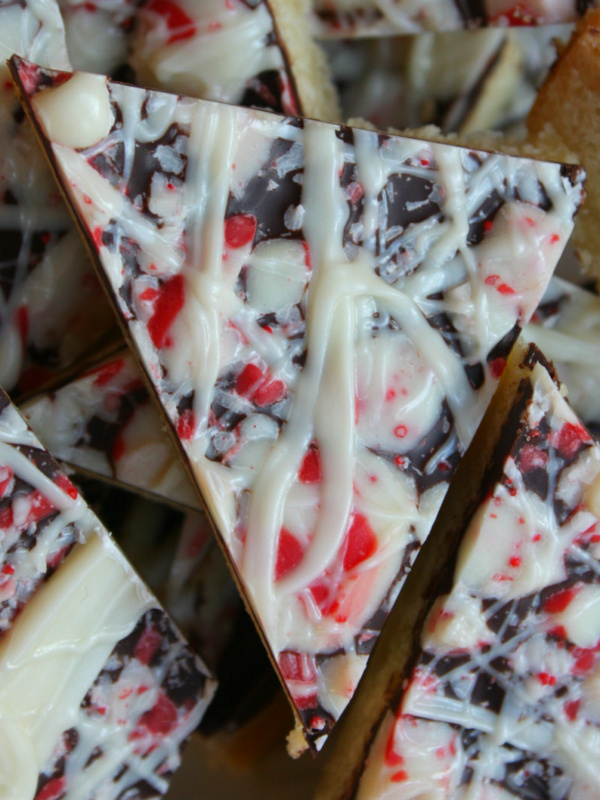 chocolate peppermint bark cookie