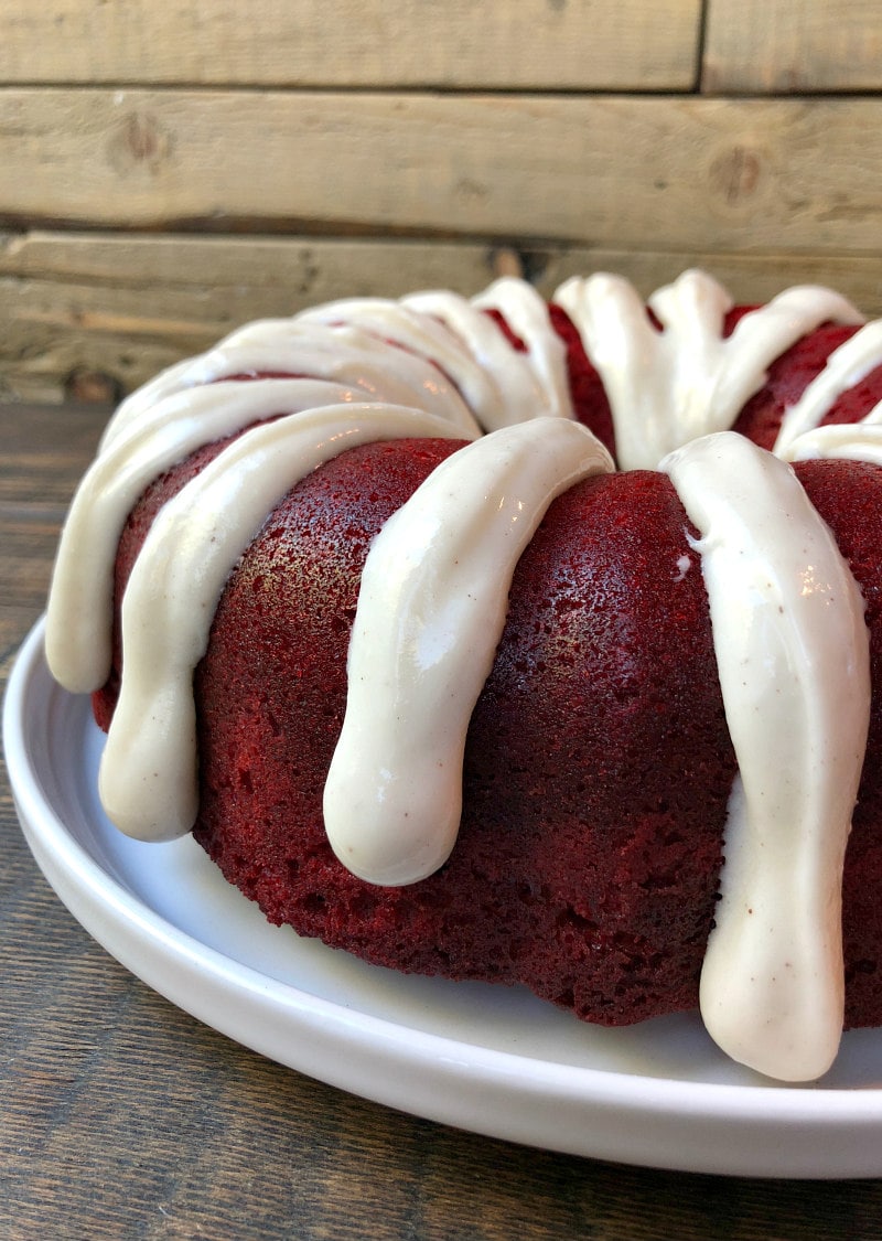 Pumpkin Bundt Cake with Cream Cheese Frosting - Mighty Mrs | Super Easy  Recipes