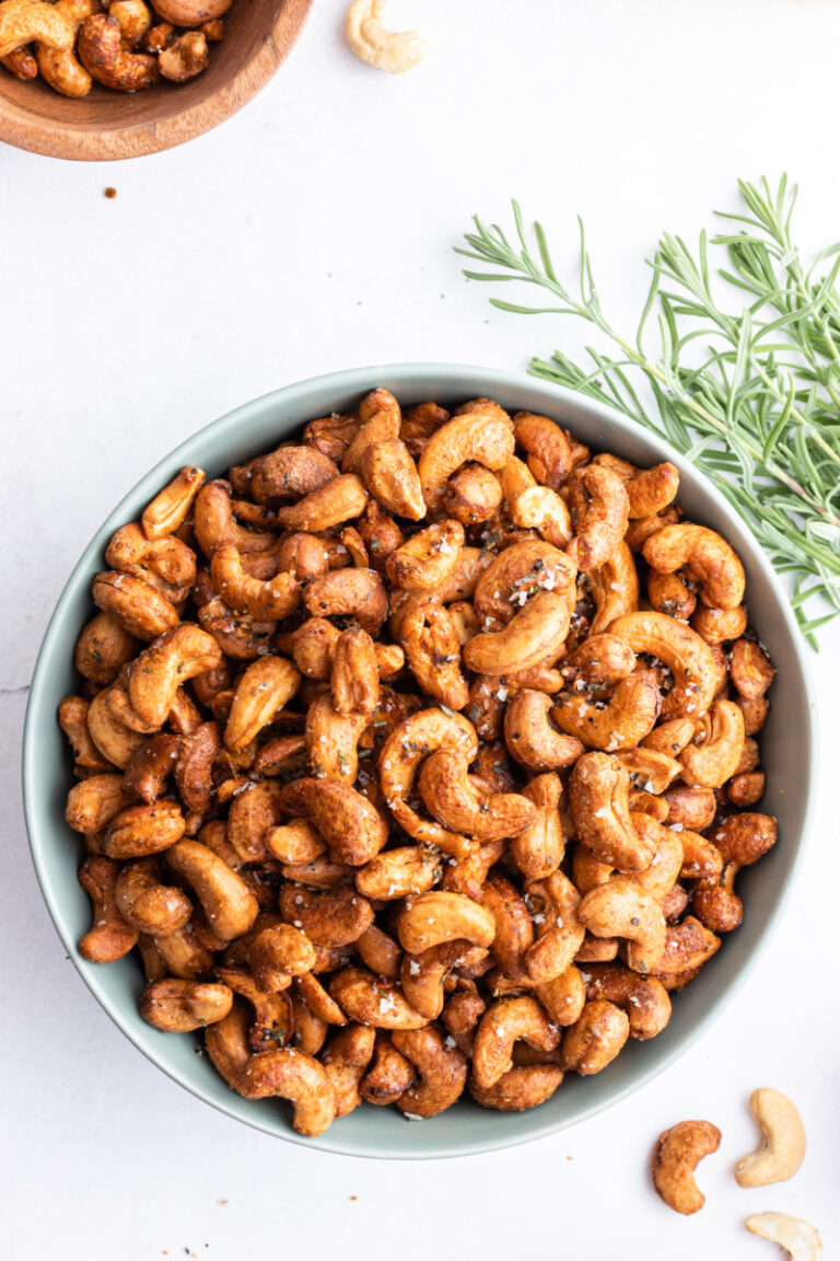 Rosemary Maple Cashews - Recipe Girl