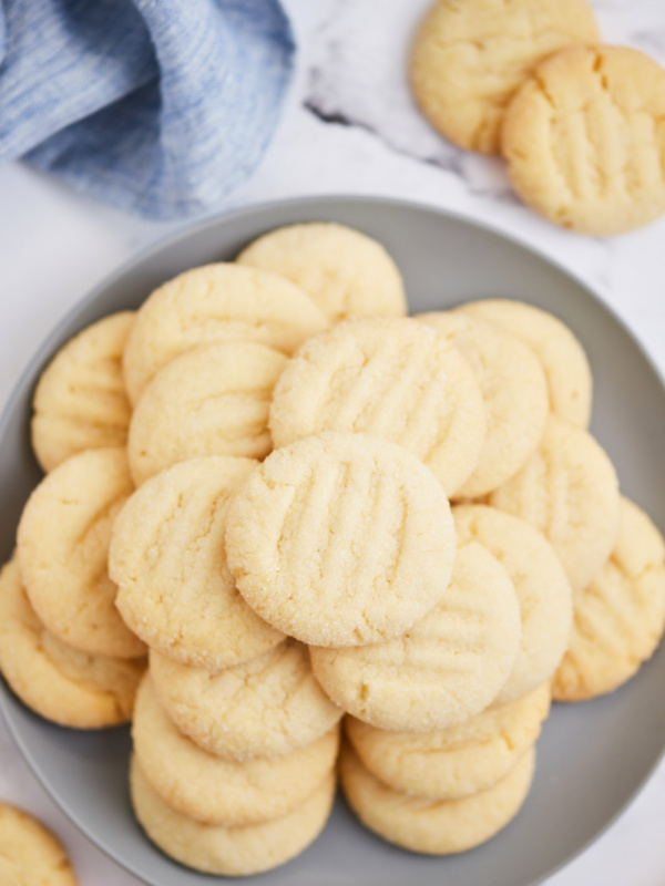 plate of sugar cookies stacked