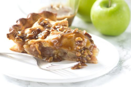 Praline Apple Pie - Recipe Girl