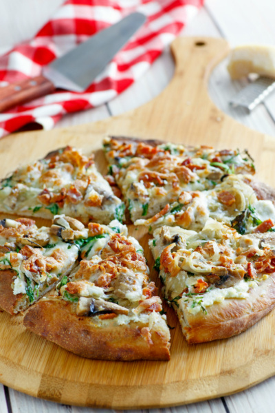 White Pizza with Arugula, Bacon and Mushrooms - Recipe Girl