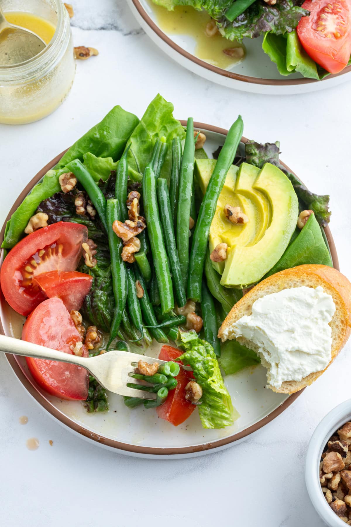 overhead shot of french goat cheese salad