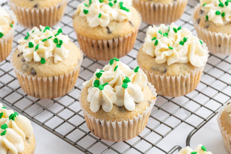 Irish Cream Cupcakes with Bailey's Frosting - Recipe Girl