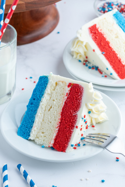 Red White and Blue Cake - Recipe Girl