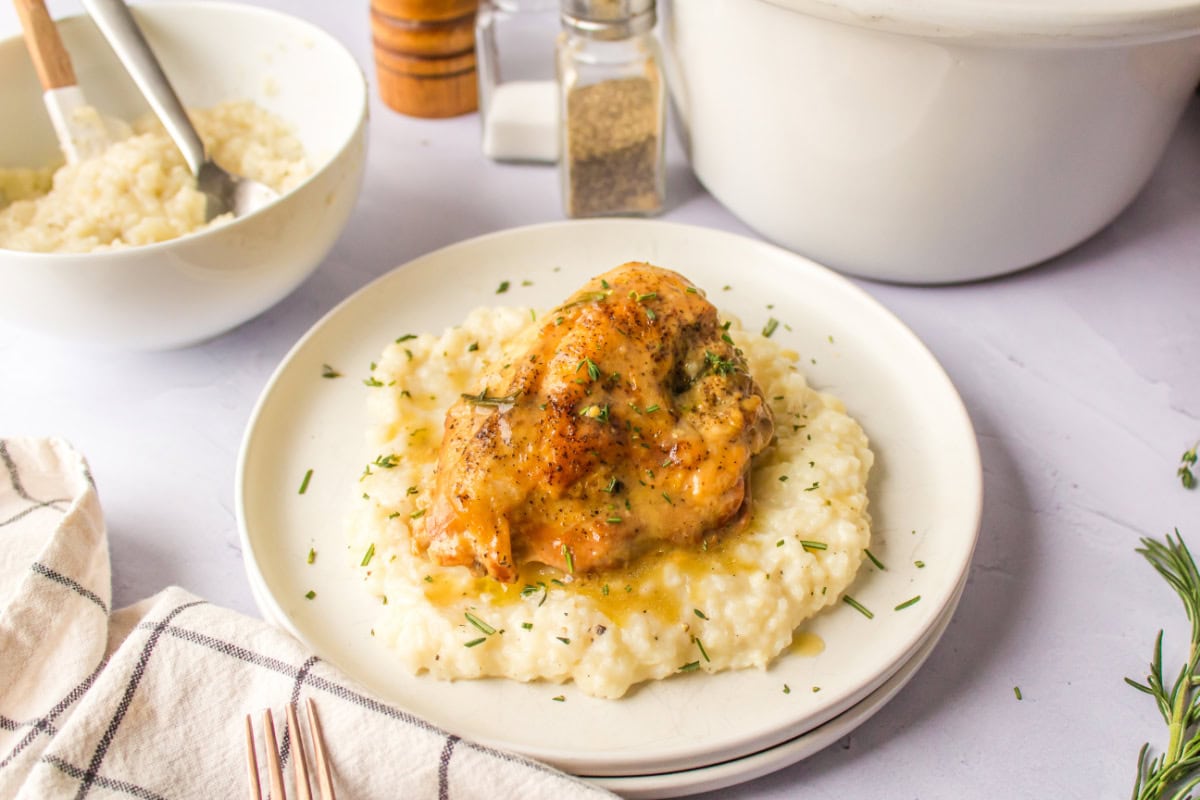 Slow Cooker Garlic Chicken