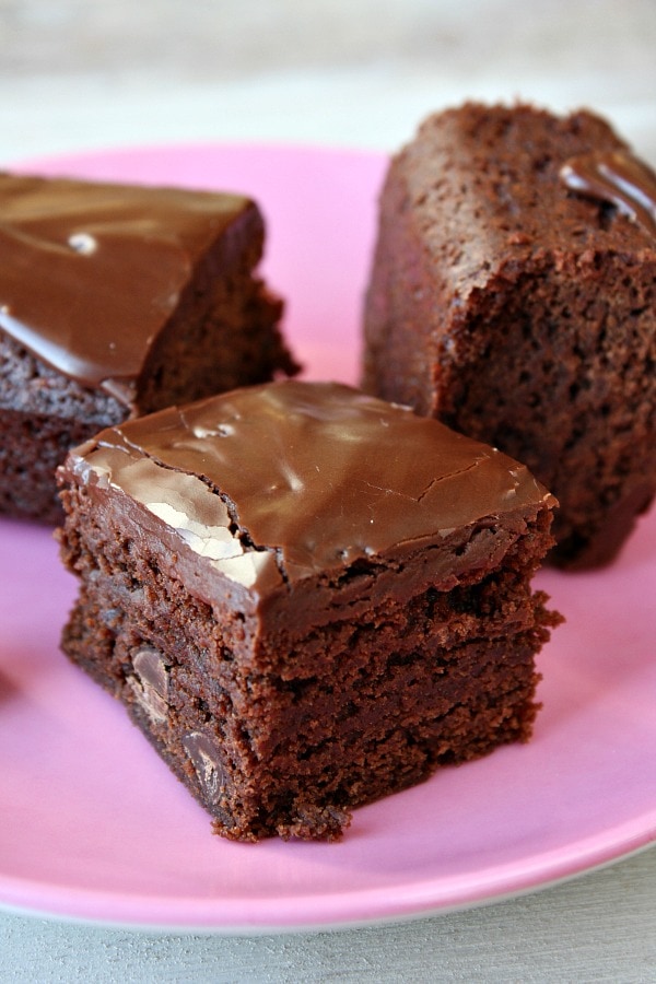 Fudgy Chocolate Brownies - Recipes by Carina