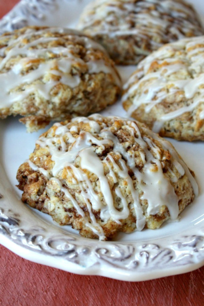 Cinnamon Bun Scones - Recipe Girl