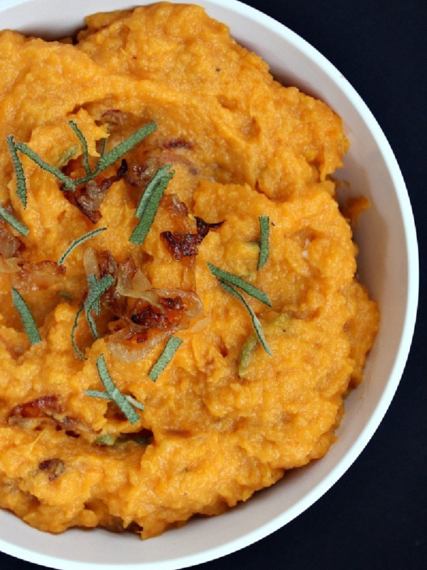 bowl of mashed sweet potatoes