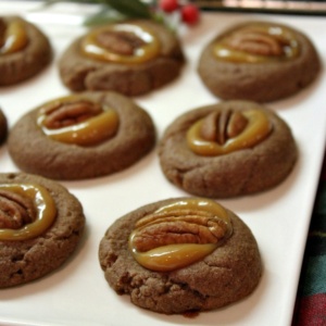 Chocolate Turtle Cookies