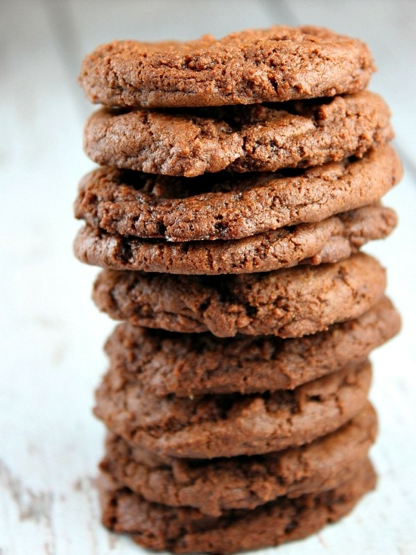 stack of chocolate cookies