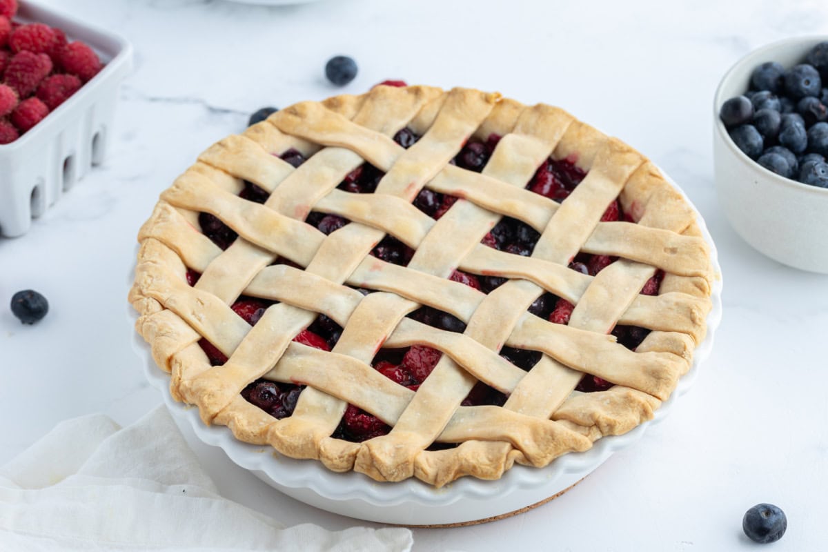 Raspberry Blueberry Pie – Recipe Girl