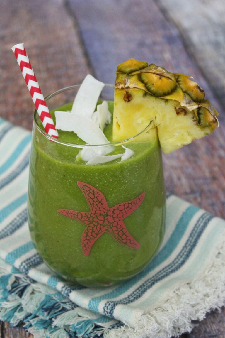 Tropical Green Smoothie - Recipe Girl