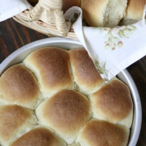 Soft Yeast Rolls