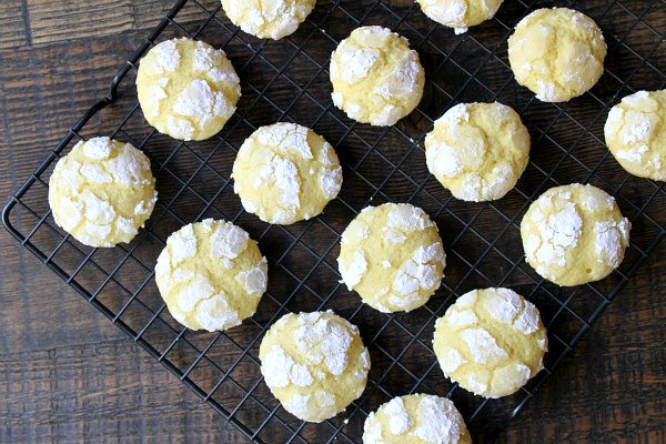 https://www.recipegirl.com/wp-content/uploads/2017/11/Lemon-Crinkle-Cookies-1.jpg