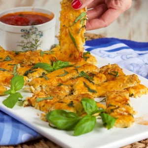 Cheesy Cauliflower Breadsticks | RecipeGirl.com