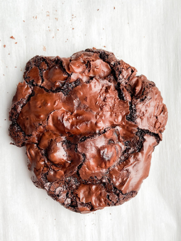 ooey gooey flourless chocolate cookie