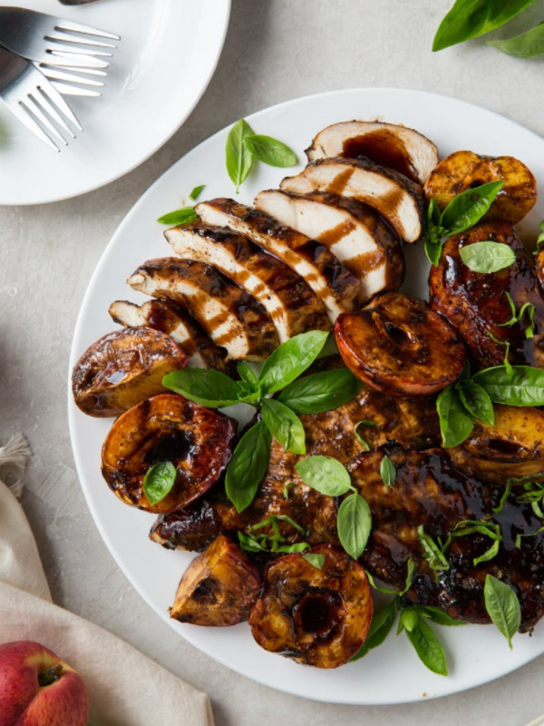 grilled balsamic chicken sliced on plate