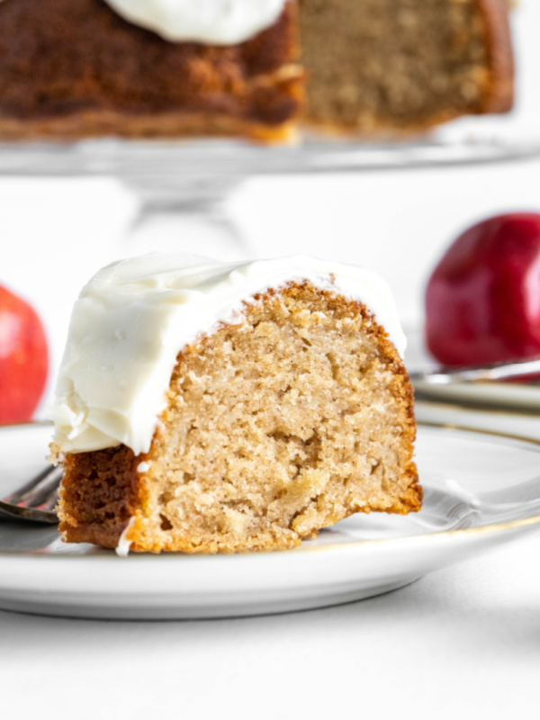 apple bundt cake slice on plate