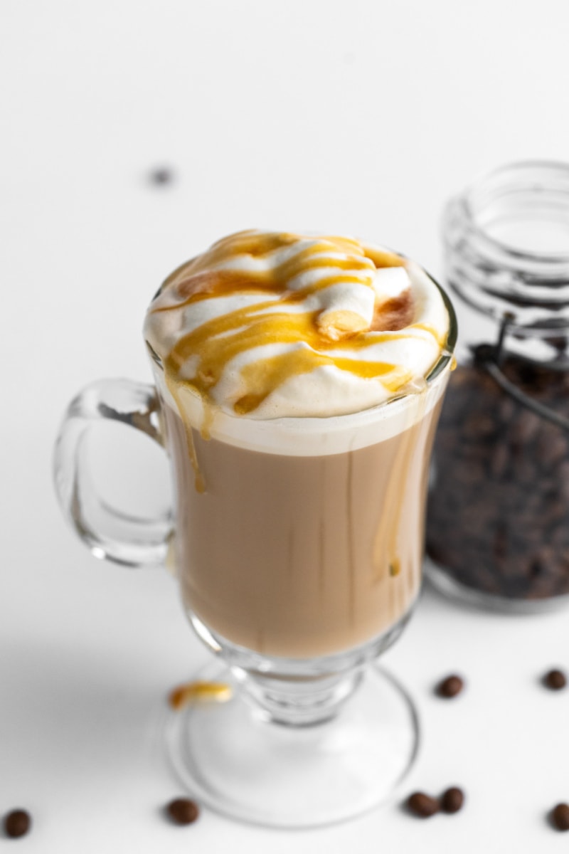 A Guide To Caramel Macchiato - Facts, Variations, And Recipe