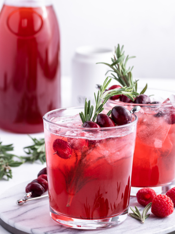 cranberry gin spritzer