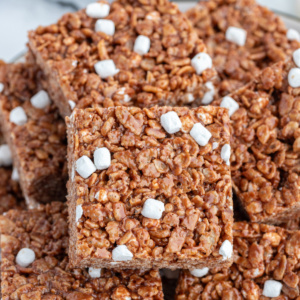 hot cocoa rice krispie treats displayed