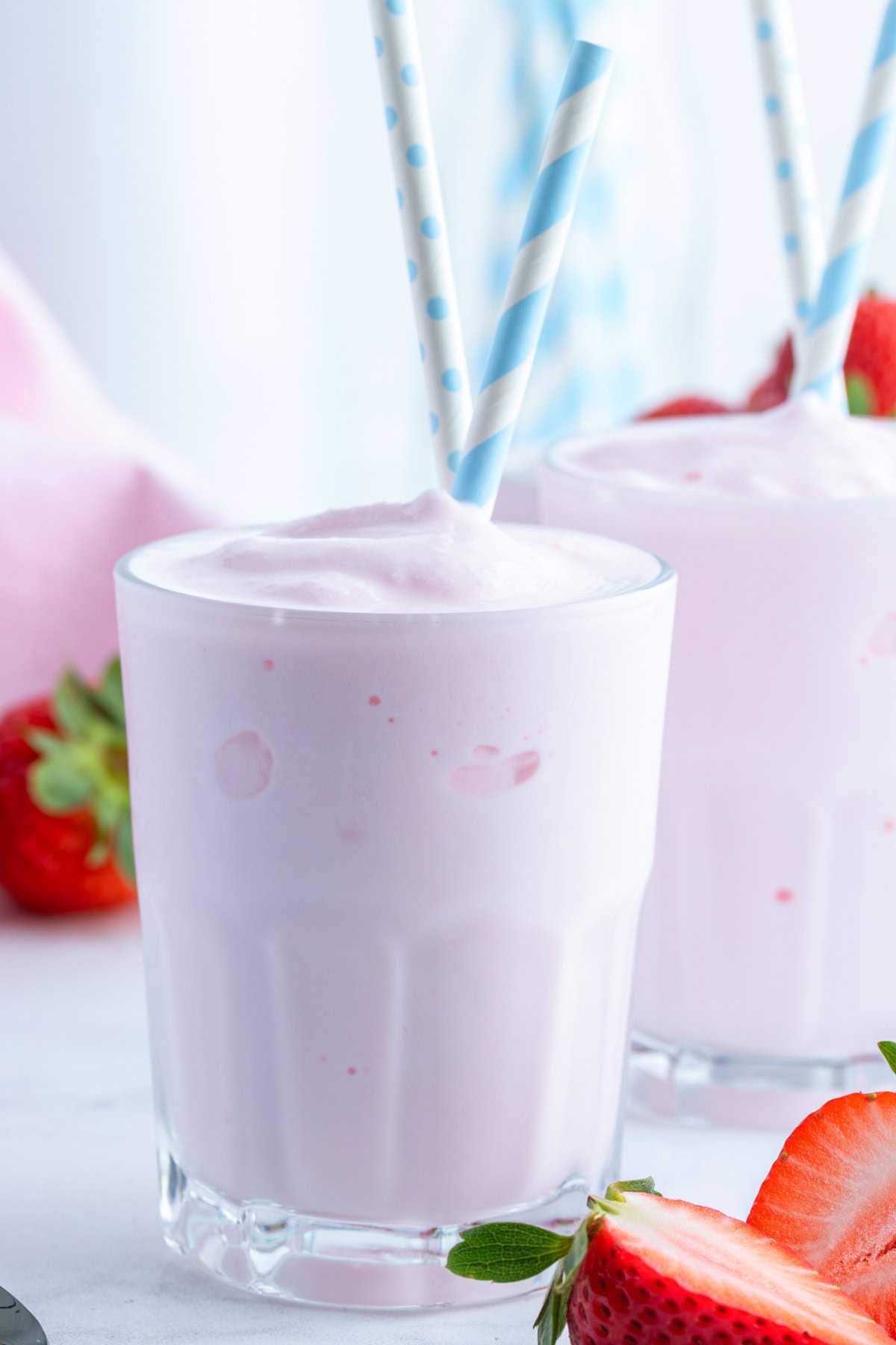 copycat wendy's strawberry frosty in glass with straws