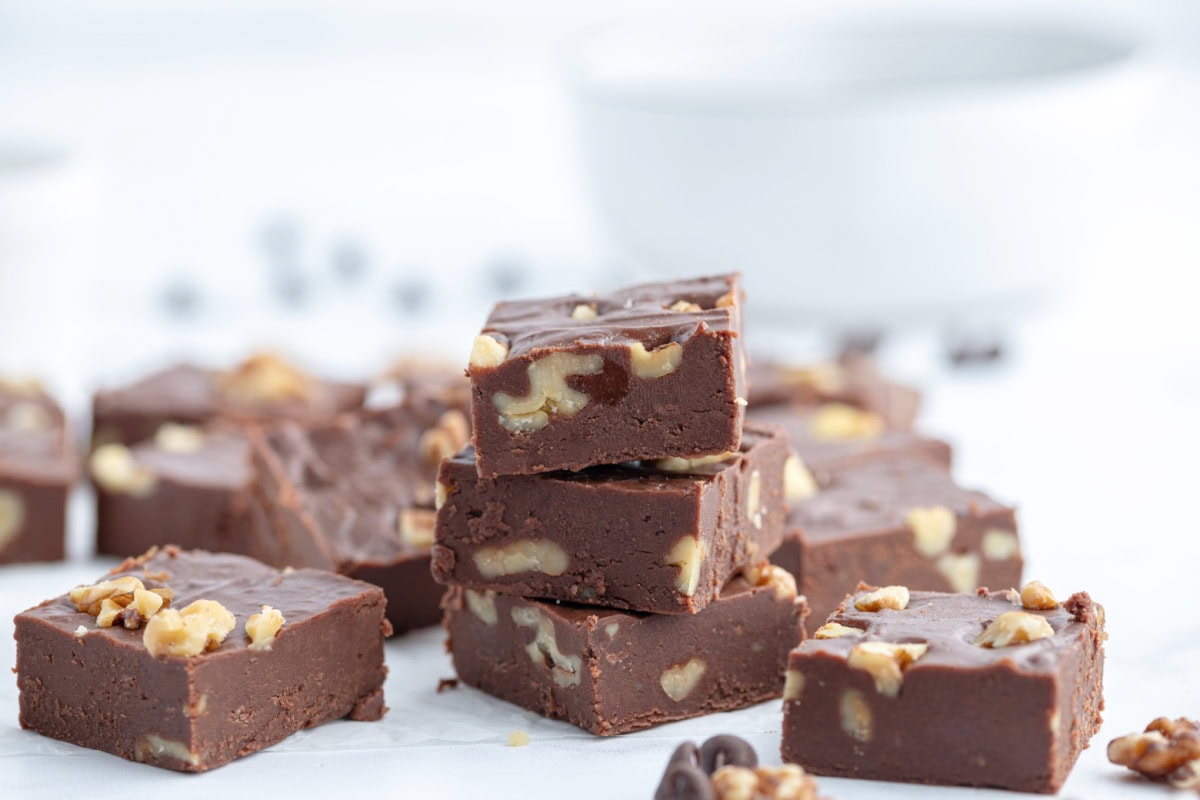 Creamy Chocolate Walnut Fudge