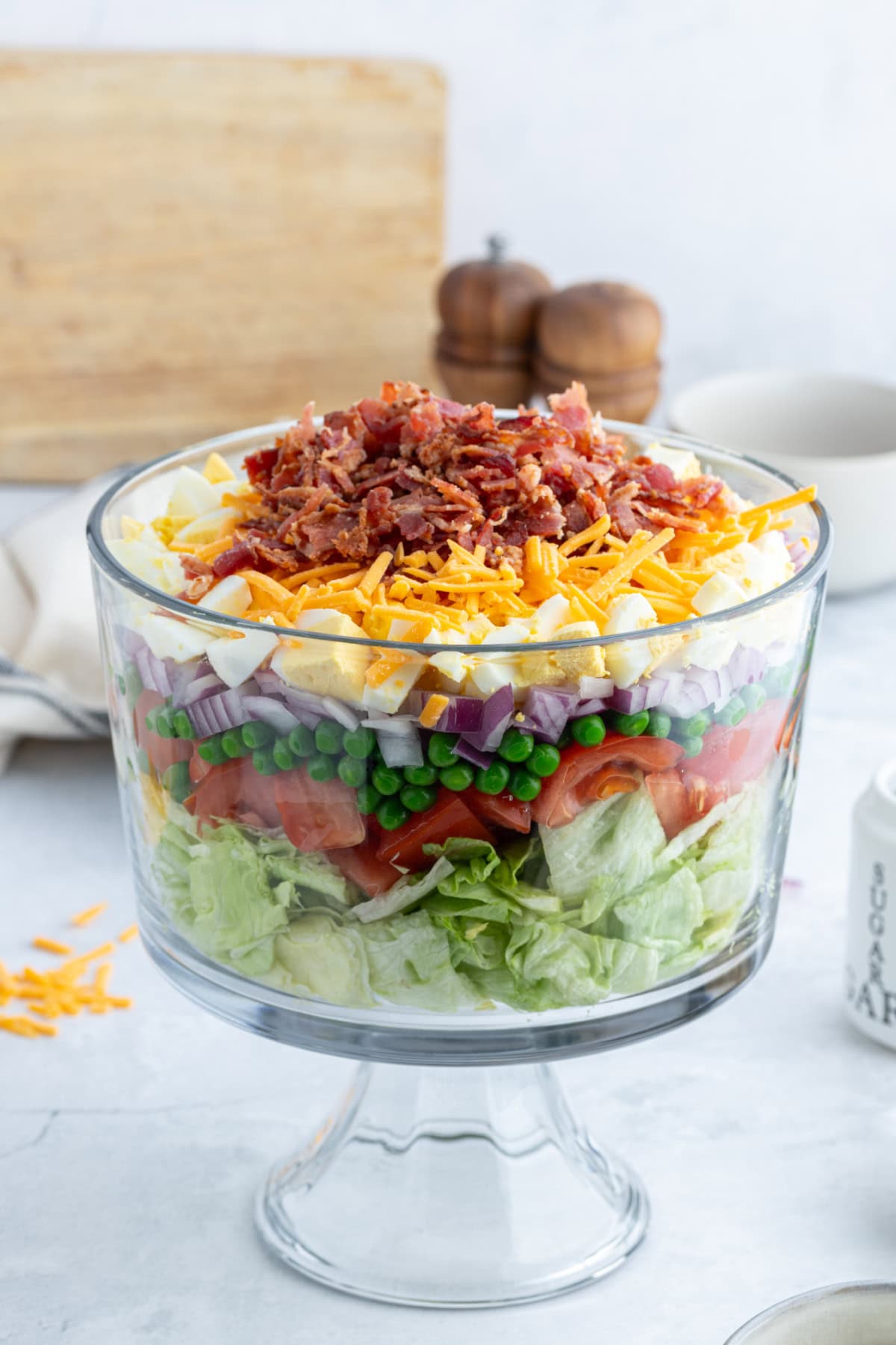 7 layer salad in trifle bowl