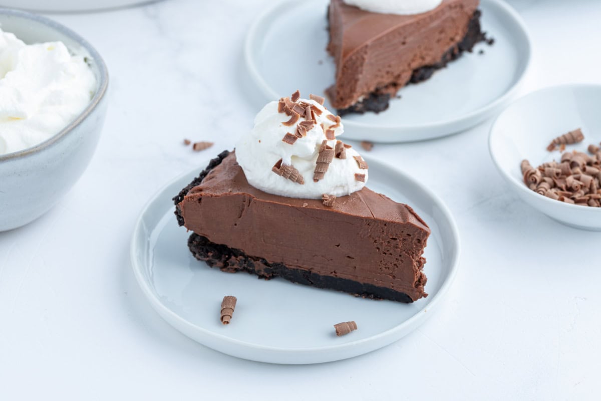 Easy Chocolate Truffle Pie